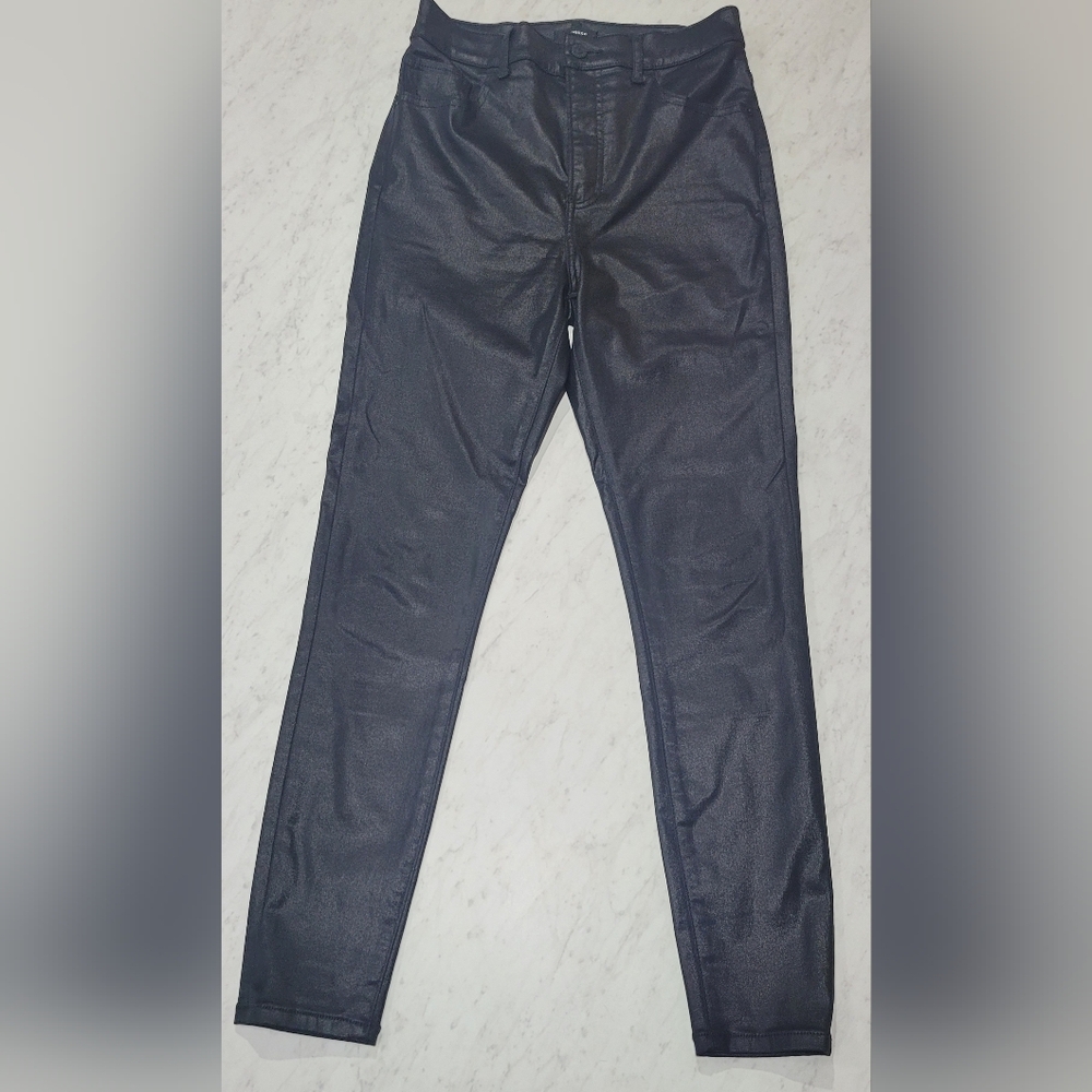 Express Skinny, High Waisted, Coated Color Black. - Picture 1 of 7